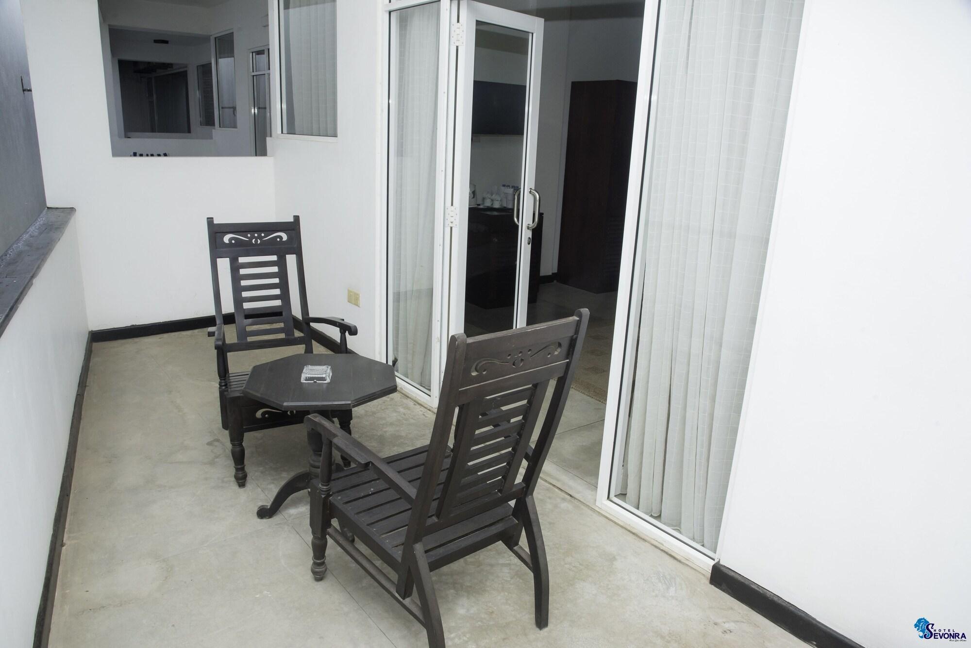 Sevonra Hotel Unawatuna Bagian luar foto