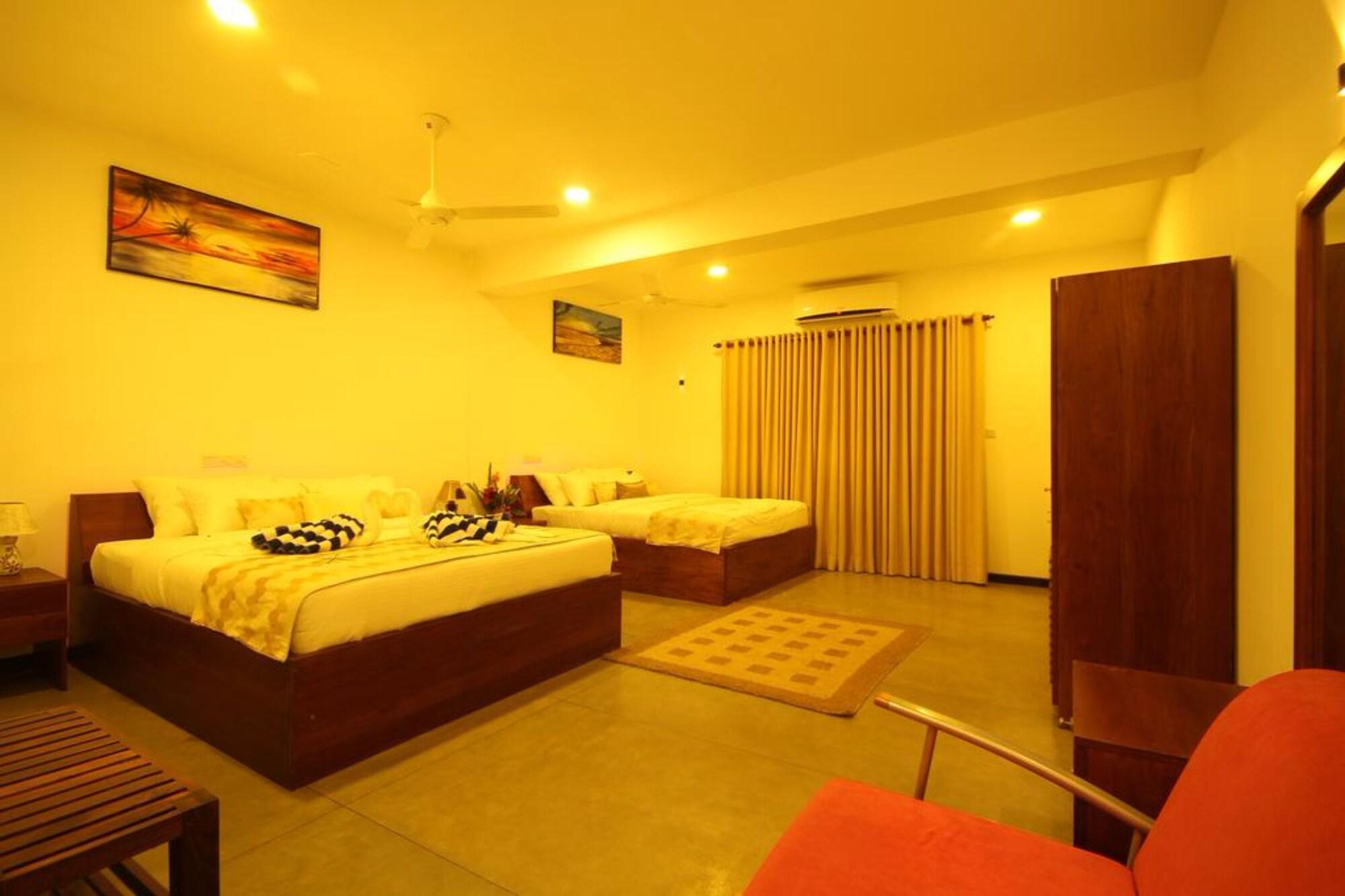 Sevonra Hotel Unawatuna Bagian luar foto