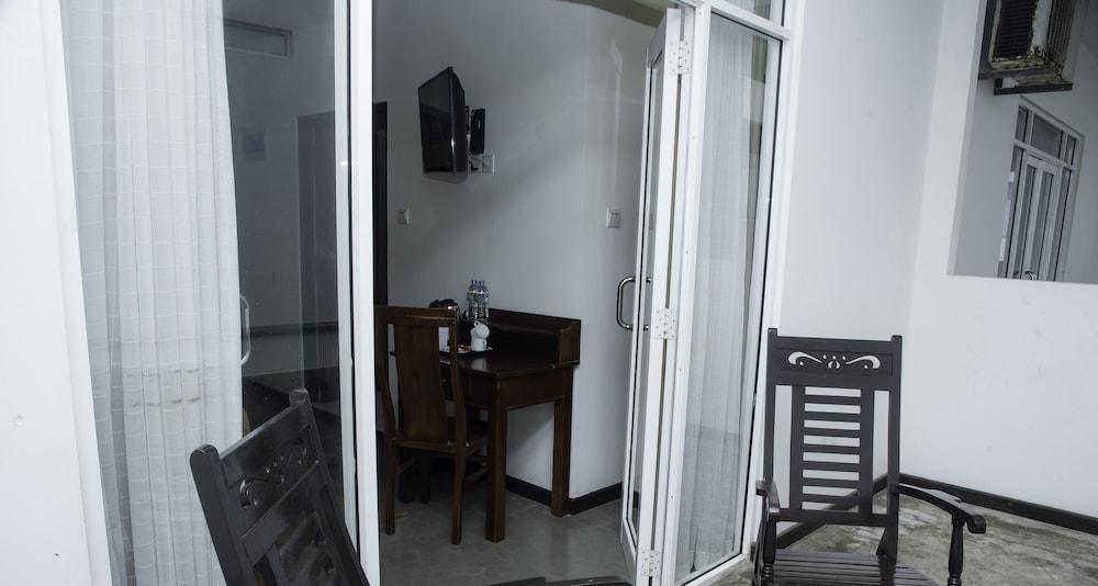 Sevonra Hotel Unawatuna Bagian luar foto