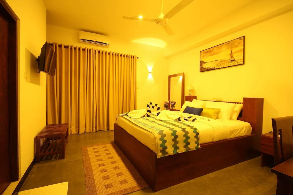 Sevonra Hotel Unawatuna Bagian luar foto