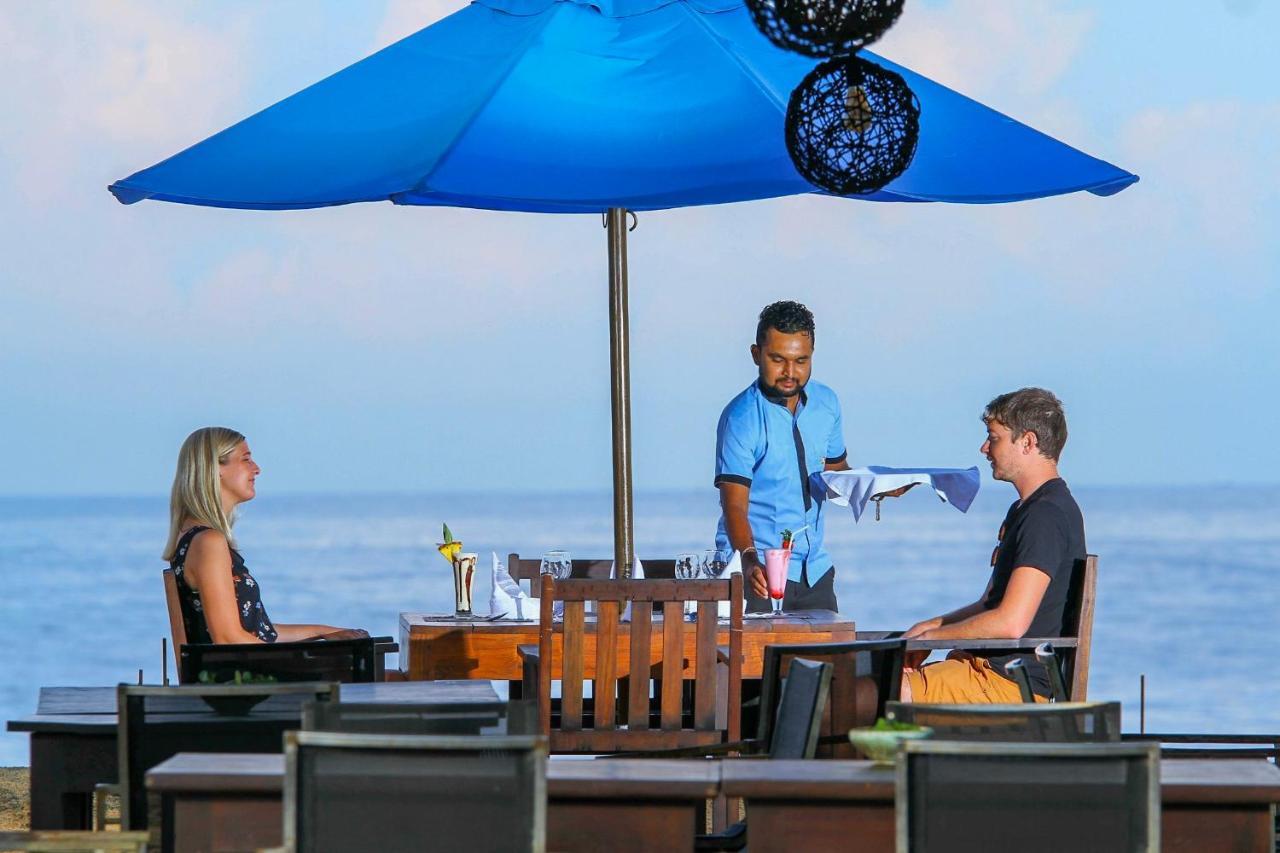 Sevonra Hotel Unawatuna Bagian luar foto